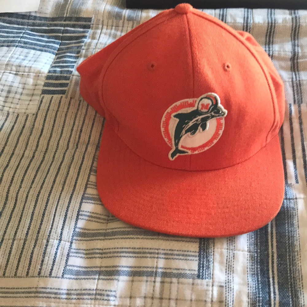 Miami dolphins snap back orange hat
